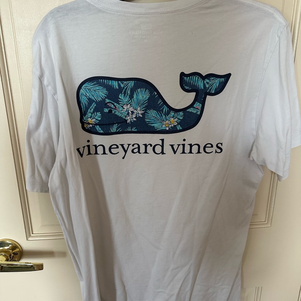 Vineyard Vines Pink and White Tees with Whale Design - Picture 7 of 8